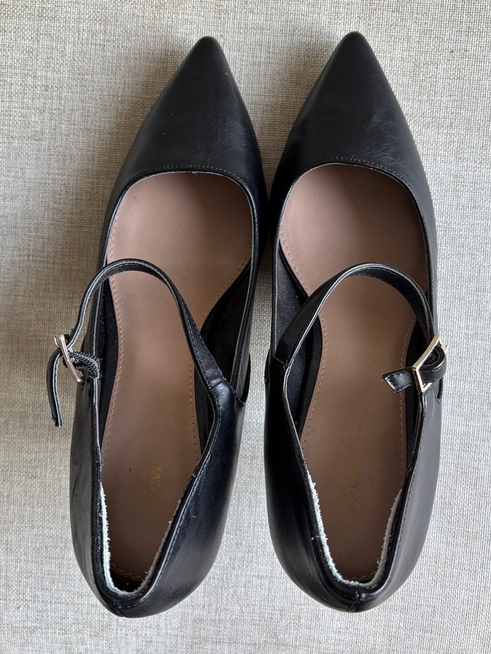 Apt. 9 Black Pointed Mary Jane Heels